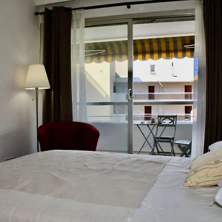 Appartement 2p. Avec Vue Et Climatisation, - Fr-1-252a-107 *